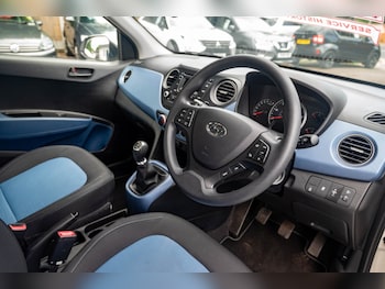 Used Hyundai i10 2016 for sale - 79100164: Photo