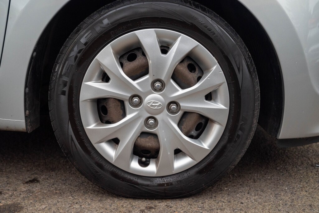 Used Hyundai i10 2015 for sale - 77818669: Photo 11