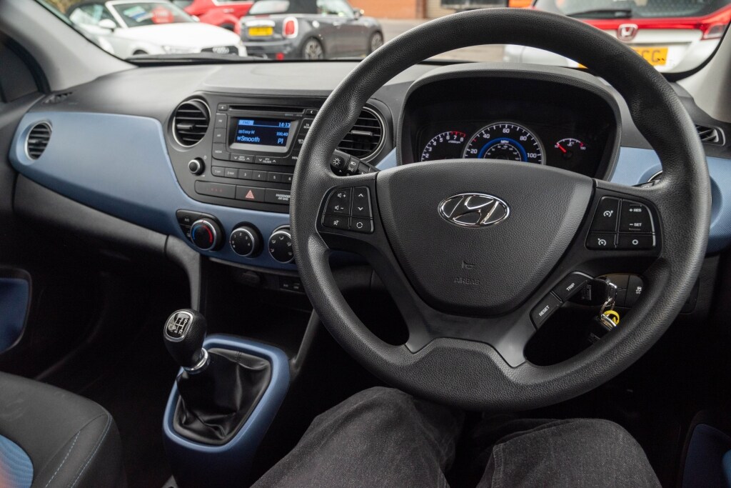 Used Hyundai i10 2015 for sale - 77818669: Photo 19