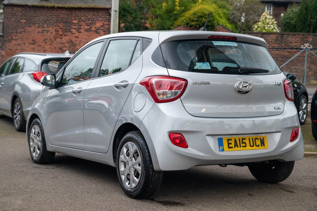 Used Hyundai i10 2015 for sale - 77818669: Photo 6