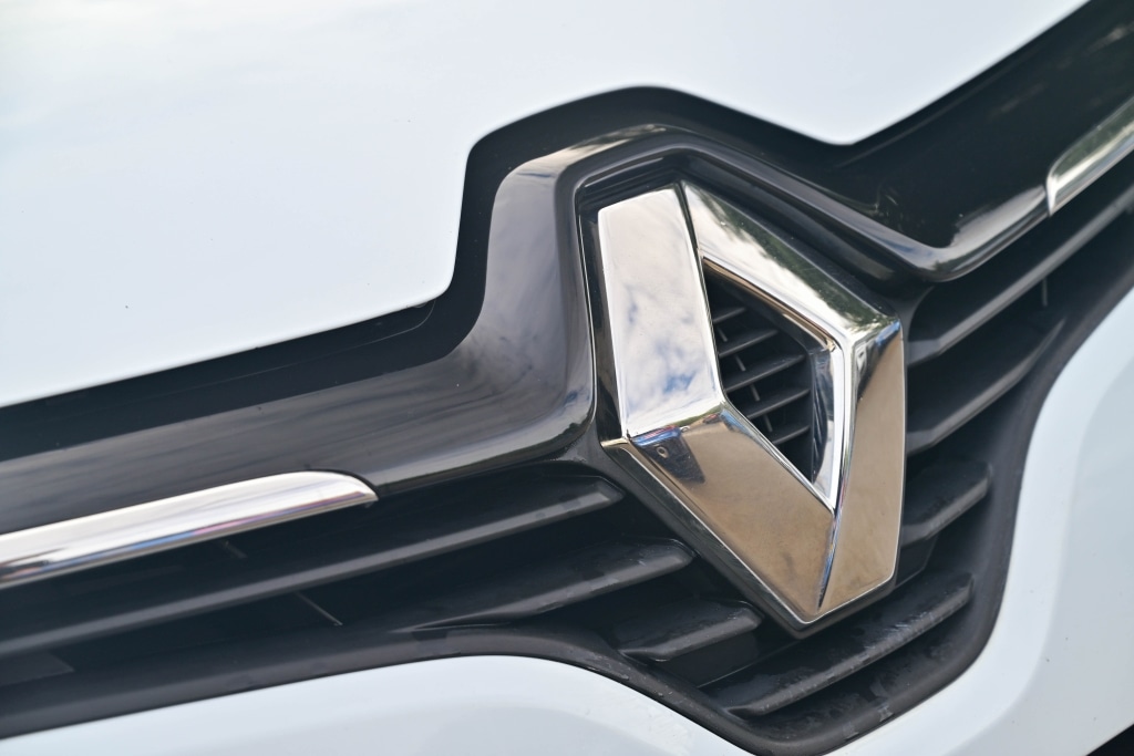 Used Renault Clio 2019 for sale - 75996593: Photo 2