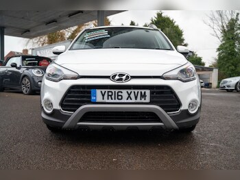 Used Hyundai i20 2016 for sale - 77448992: Photo