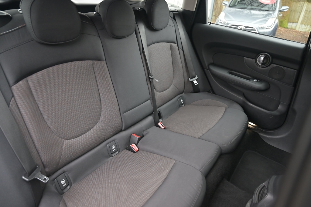 Used MINI Clubman 2016 for sale - 77126000: Photo 12