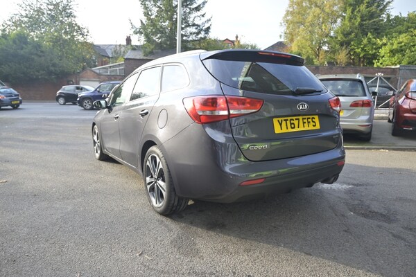 Used Kia Ceed 2017 for sale - 76268710: Photo 5