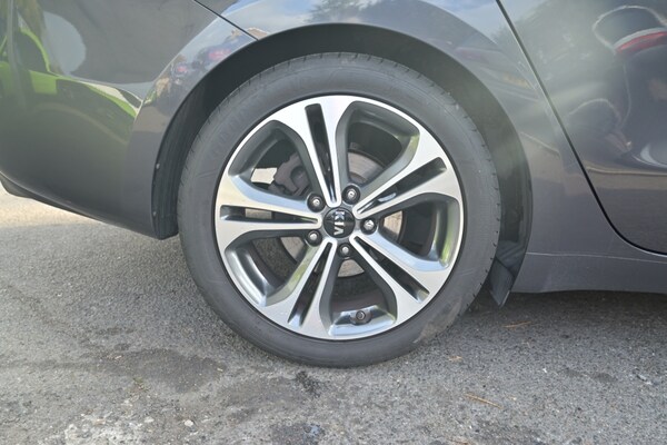 Used Kia Ceed 2017 for sale - 76268710: Photo 9