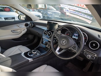 Used Mercedes-Benz C Class 2018 for sale - 77837284: Photo