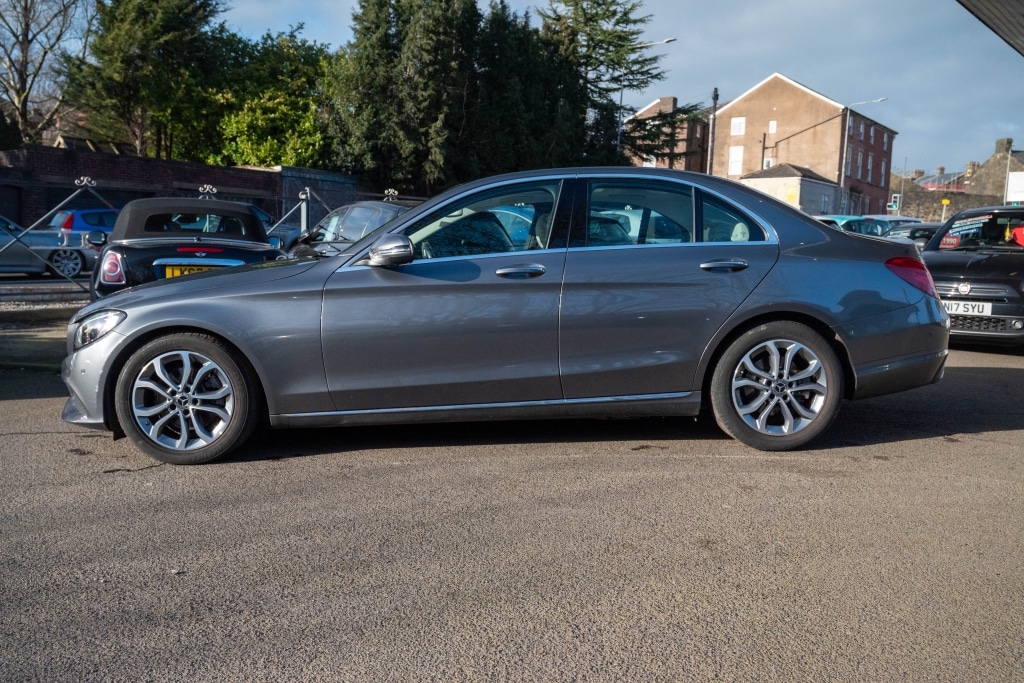 Used Mercedes-Benz C Class 2018 for sale - 77837284: Photo 5