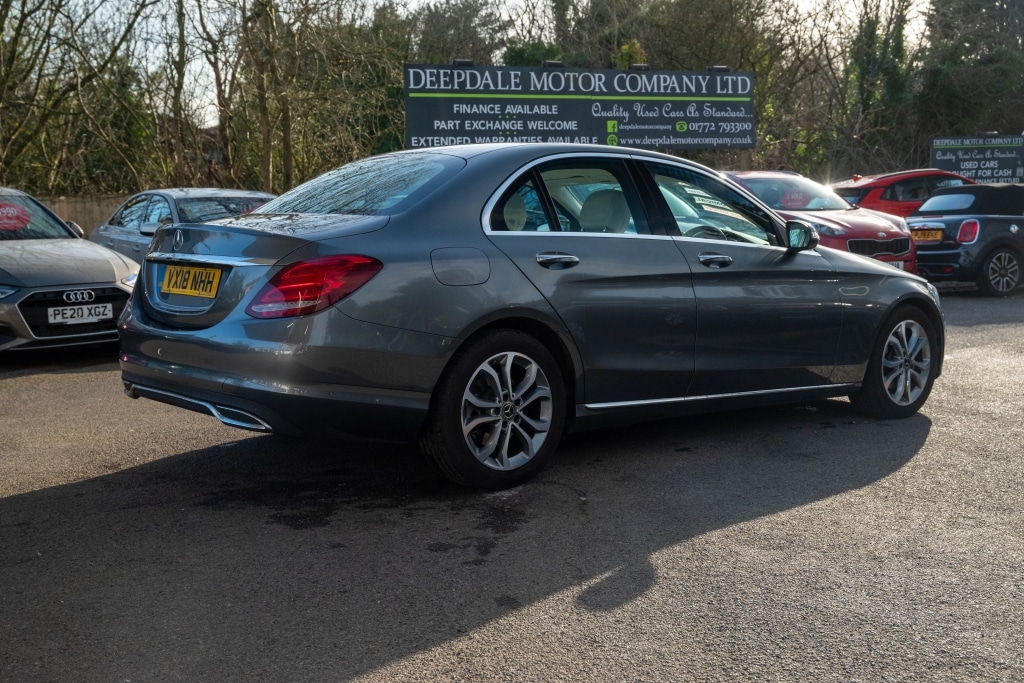 Used Mercedes-Benz C Class 2018 for sale - 77837284: Photo 8