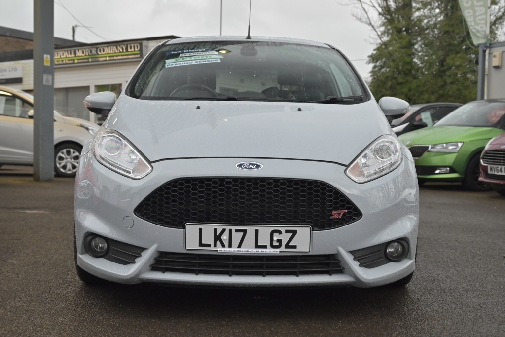 Used Ford Fiesta 2017 for sale - 77881377: Photo 2