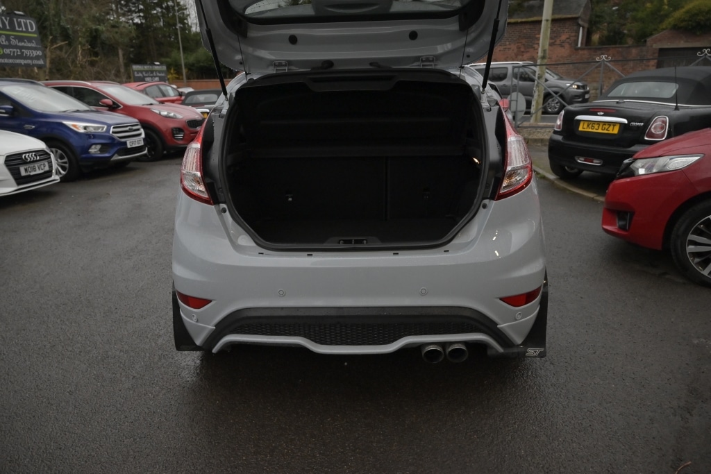 Used Ford Fiesta 2017 for sale - 77881377: Photo 7