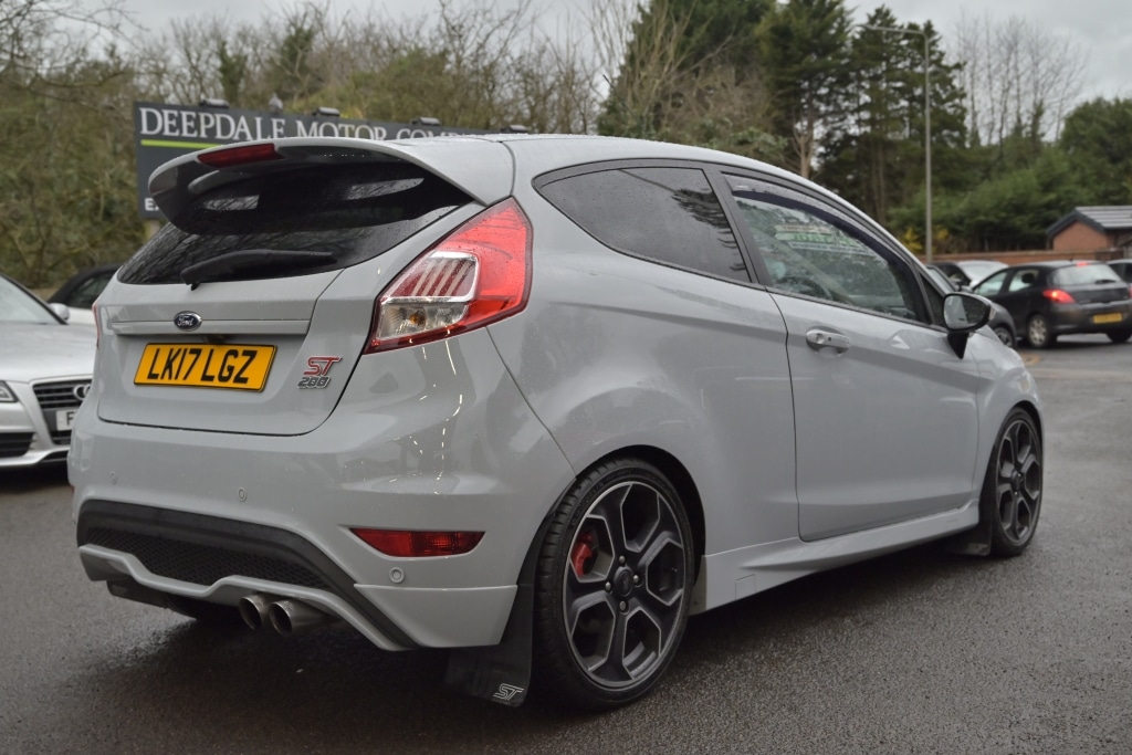 Used Ford Fiesta 2017 for sale - 77881377: Photo 8