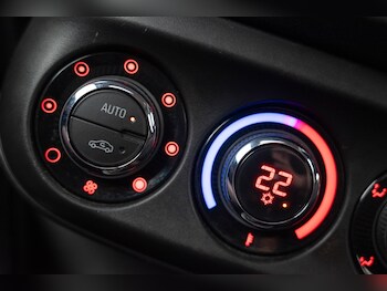 Used Vauxhall ADAM 2015 for sale - 77379543: Photo