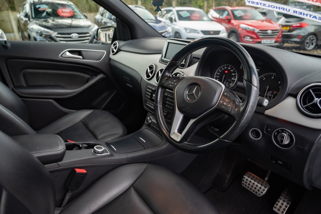 Used Mercedes-Benz B Class 2014 for sale - 76817478: Photo 4