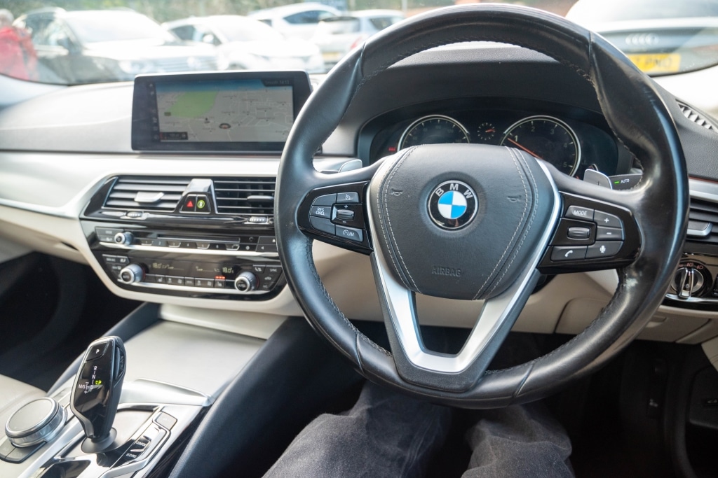 Used BMW 5 Series 2017 for sale - 77314219: Photo 24