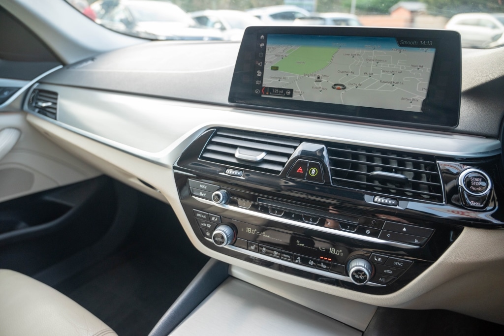 Used BMW 5 Series 2017 for sale - 77314219: Photo 25