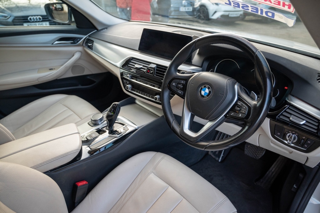 Used BMW 5 Series 2017 for sale - 77314219: Photo 4