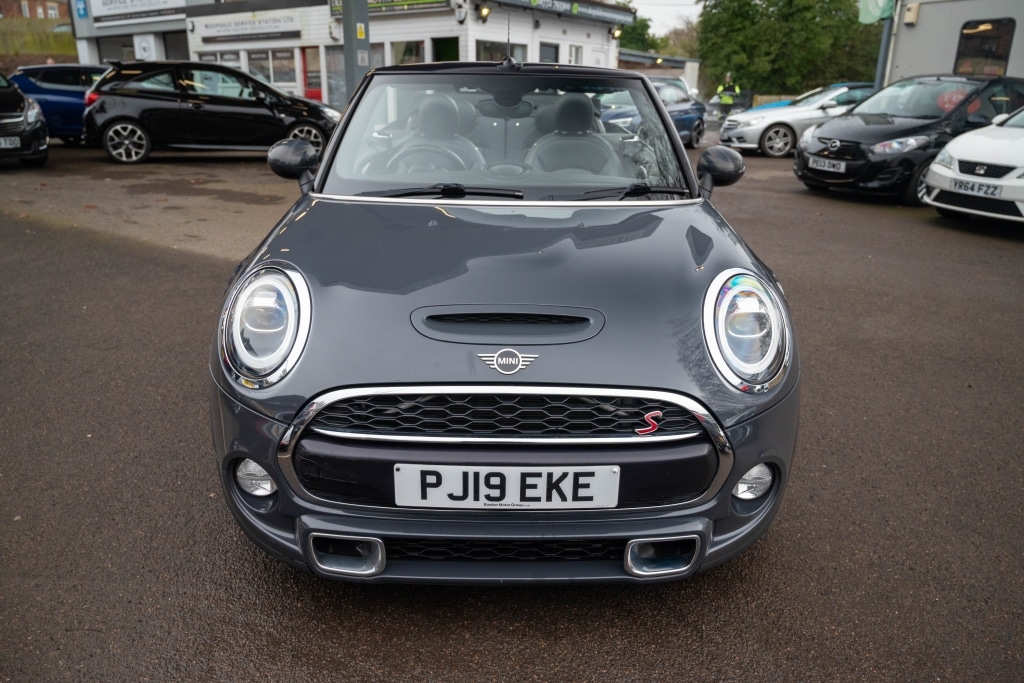 Used MINI Convertible 2019 for sale - 77423704: Photo 3
