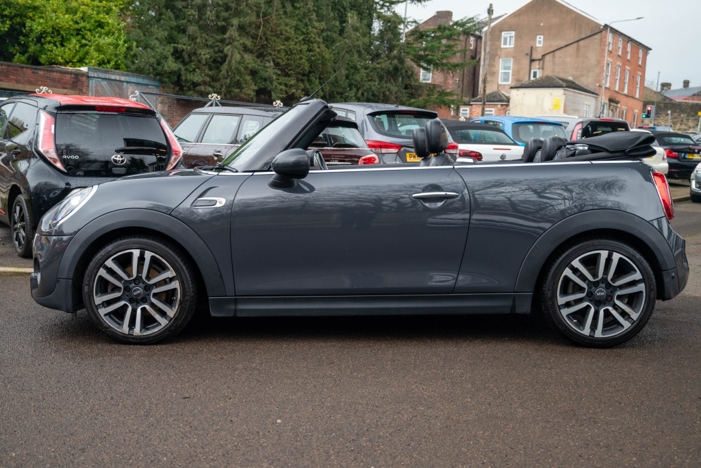 Used MINI Convertible 2019 for sale - 77423704: Photo 5