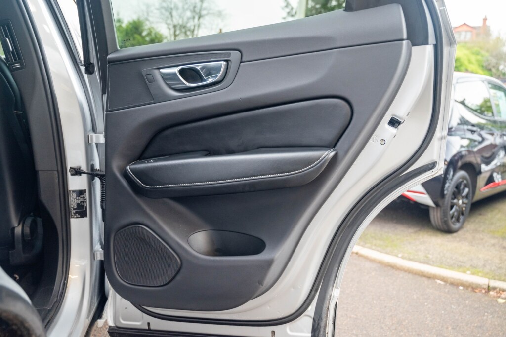 Used Volvo XC60 2018 for sale - 77419453: Photo 21