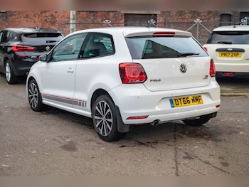 Used Volkswagen Polo 2017 for sale - 77070443: Photo