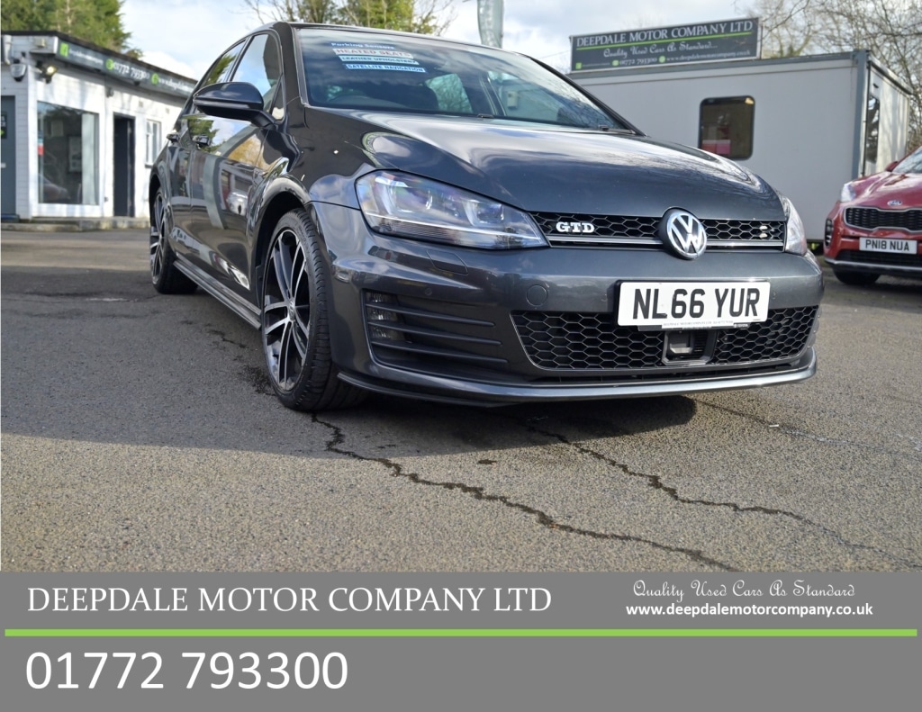 Used Volkswagen Golf 2016 for sale - 77652424: Photo 1