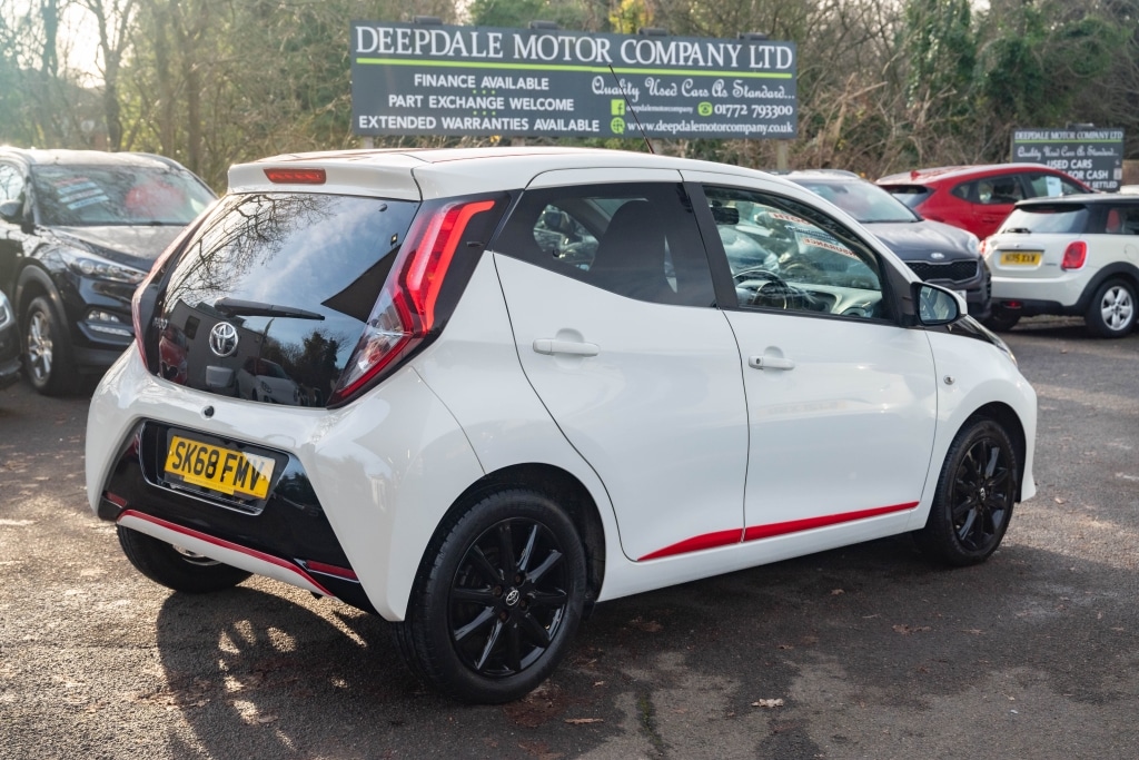 Used Toyota AYGO 2018 for sale - 76906423: Photo 10