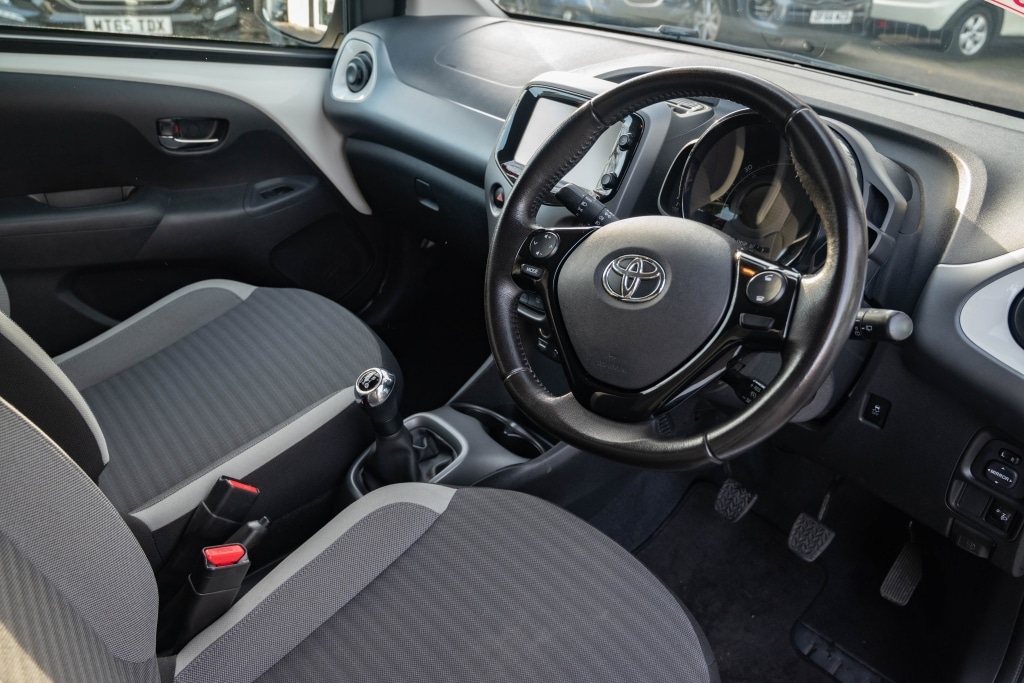 Used Toyota AYGO 2018 for sale - 76906423: Photo 4