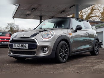 Used MINI Hatch 2017 for sale - 77492315: Photo