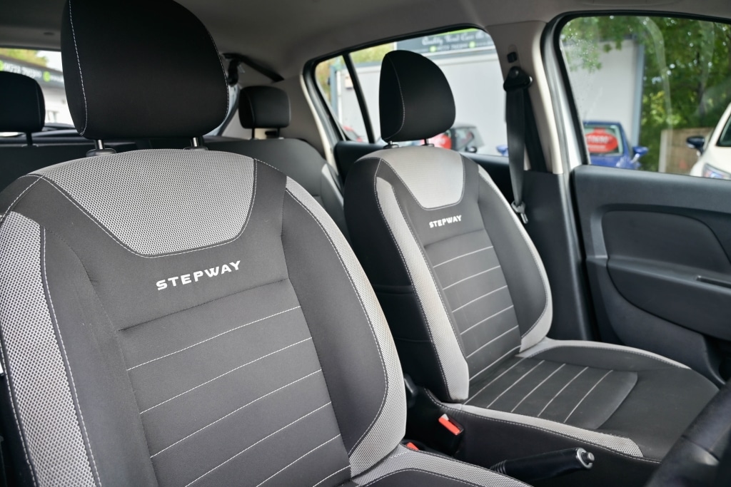 Used Dacia Sandero Stepway 2018 for sale - 75996597: Photo 21