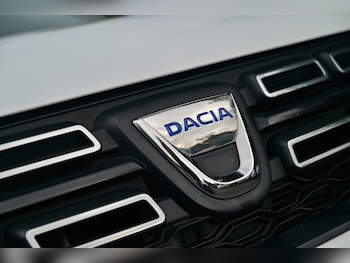 Used Dacia Sandero Stepway 2018 for sale - 75996597: Photo