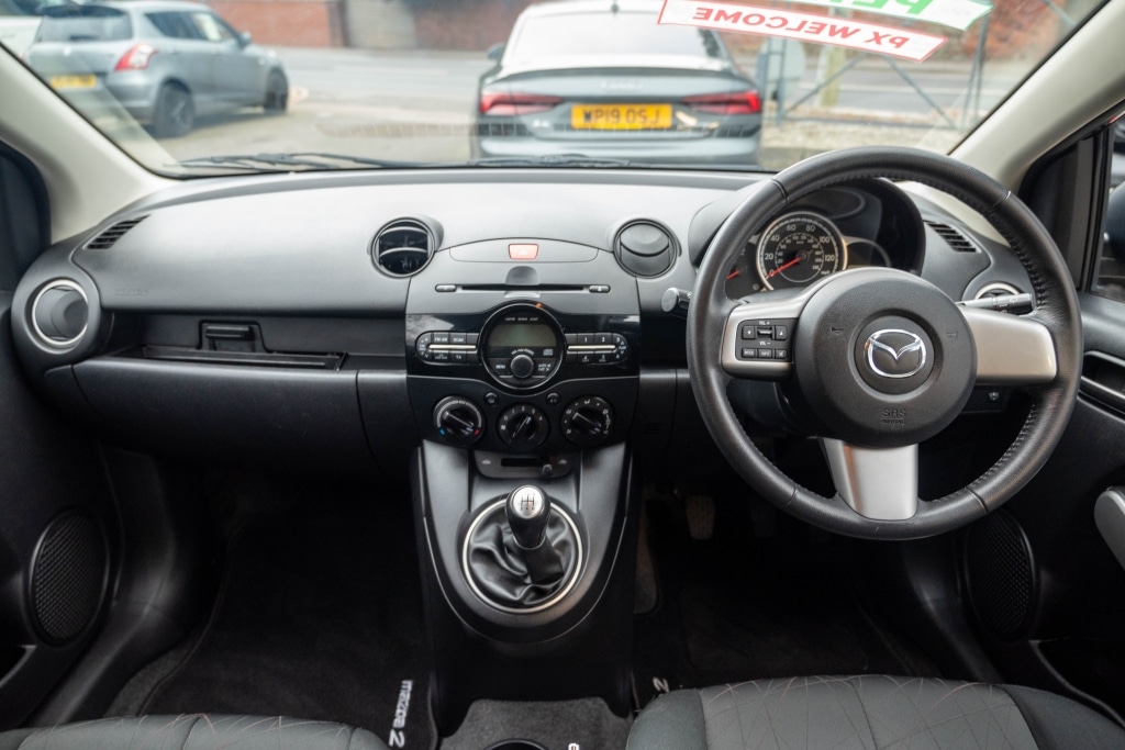 Used Mazda Mazda2 2013 for sale - 77419458: Photo 18