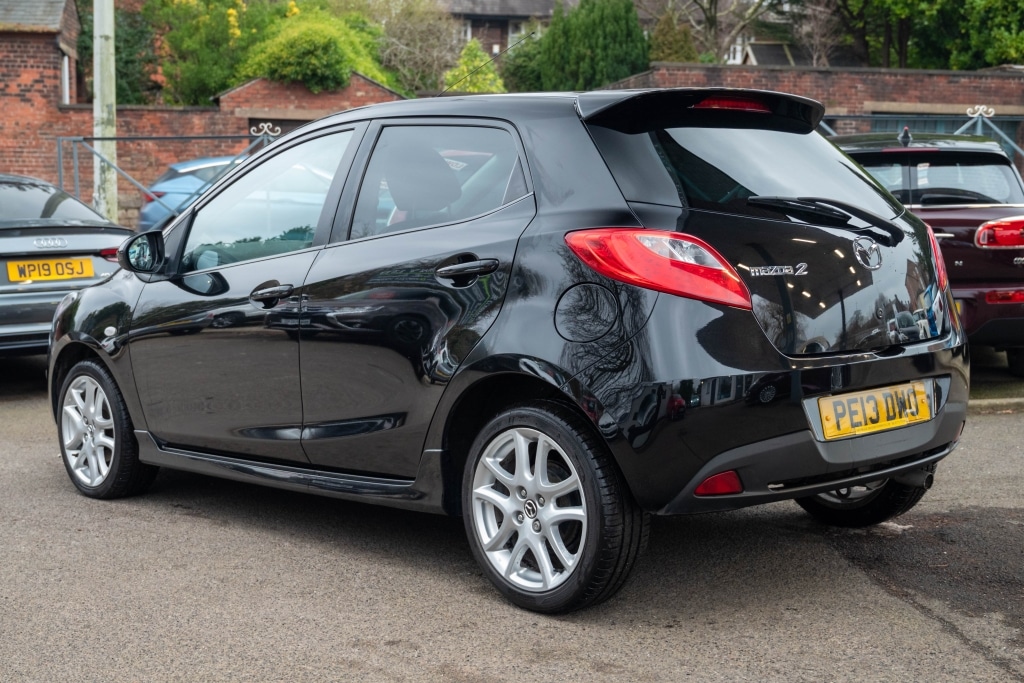 Used Mazda Mazda2 2013 for sale - 77419458: Photo 5