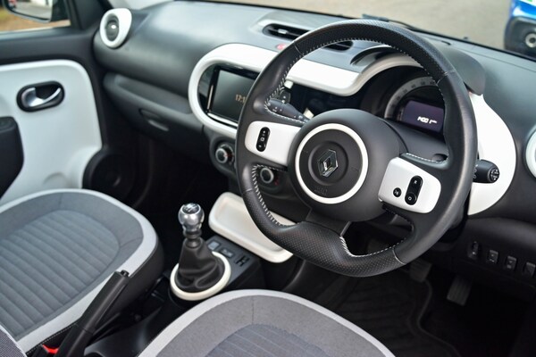 Used Renault Twingo 2017 for sale - 76041510: Photo 3
