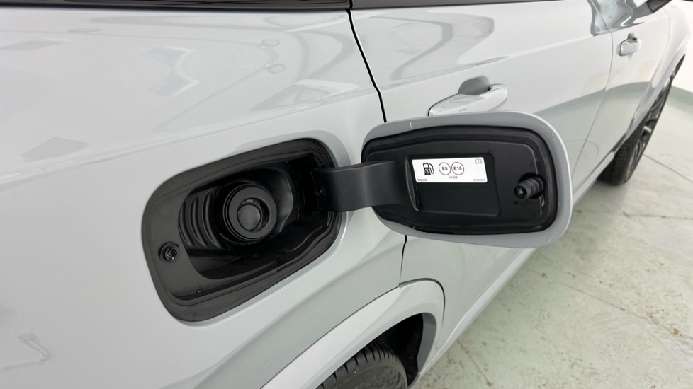 Used Volvo XC90 2025 for sale - 77067744: Photo 16