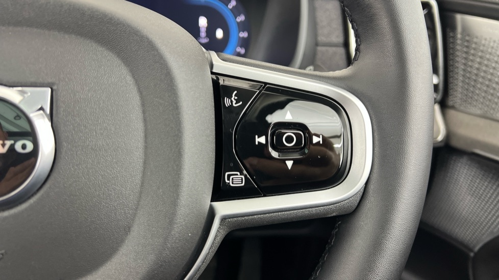 Used Volvo XC90 2025 for sale - 77067744: Photo 22