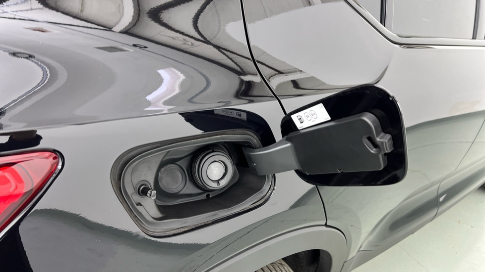 Used Volvo XC40 2024 for sale - 76999514: Photo 16