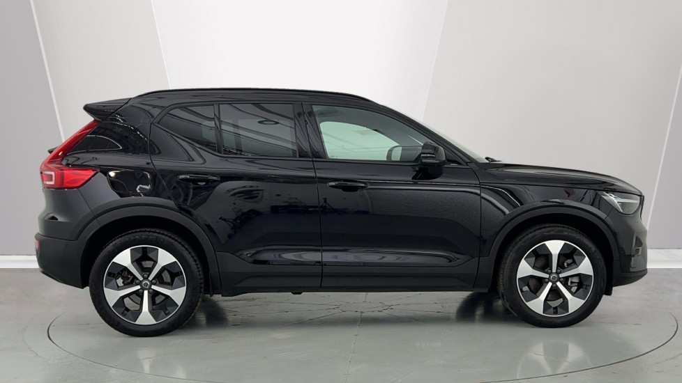 Used Volvo XC40 2024 for sale - 76999514: Photo 3