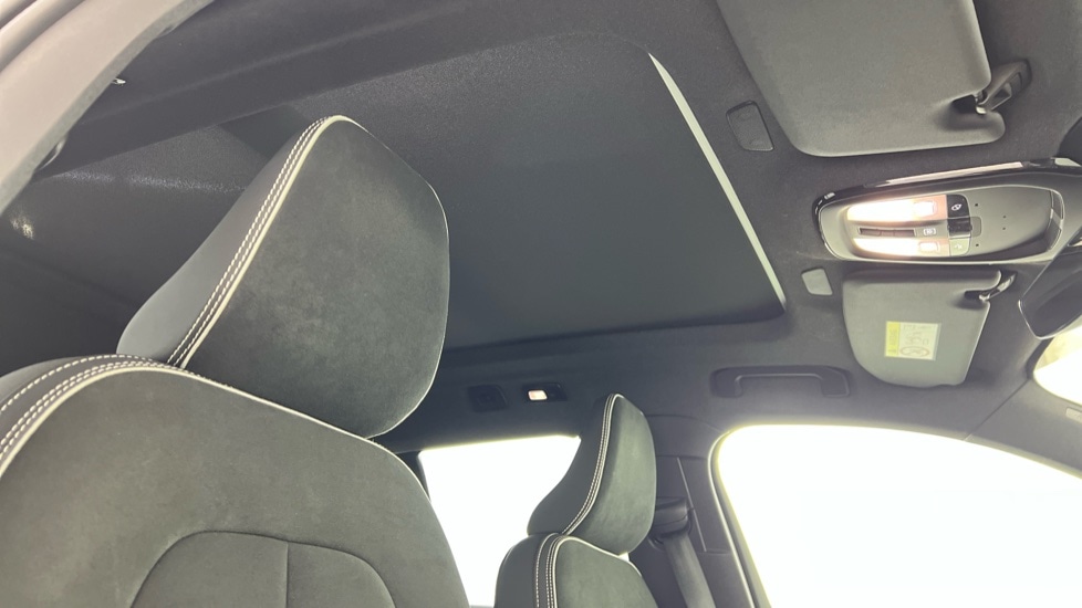 Used Volvo XC40 2024 for sale - 76999514: Photo 31