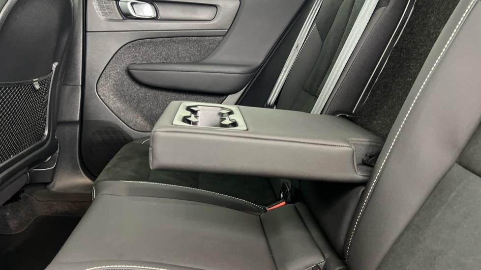 Used Volvo XC40 2024 for sale - 76999514: Photo 34