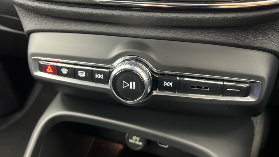 Used Volvo XC40 2024 for sale - 76999514: Photo 49