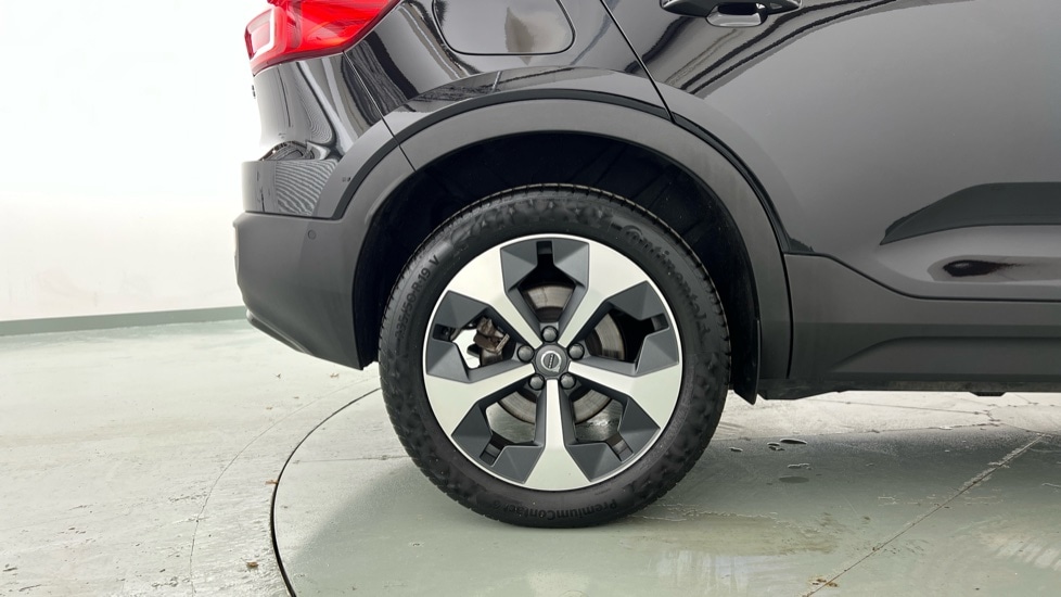 Used Volvo XC40 2024 for sale - 76999514: Photo 9