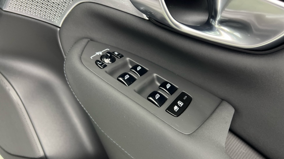 Used Volvo XC90 2025 for sale - 77164197: Photo 24