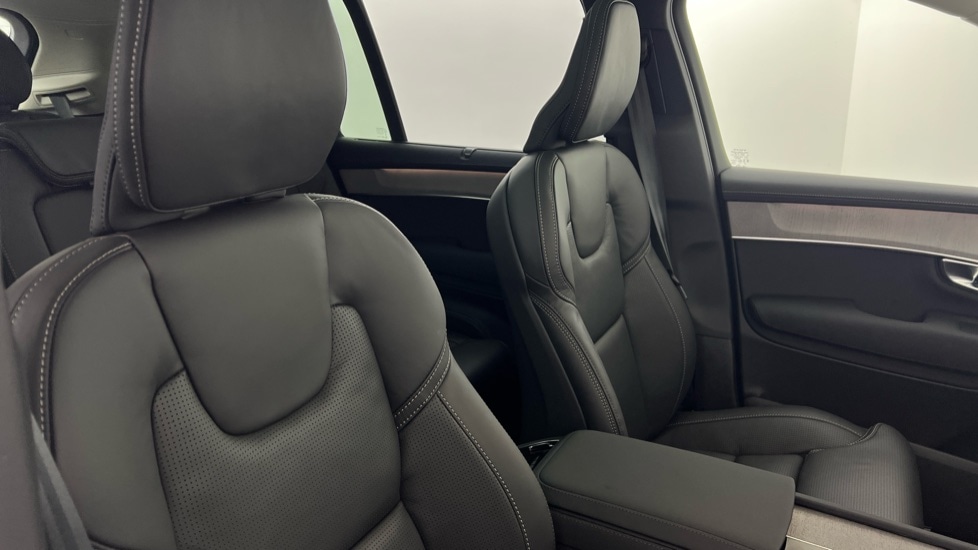 Used Volvo XC90 2025 for sale - 77164197: Photo 38