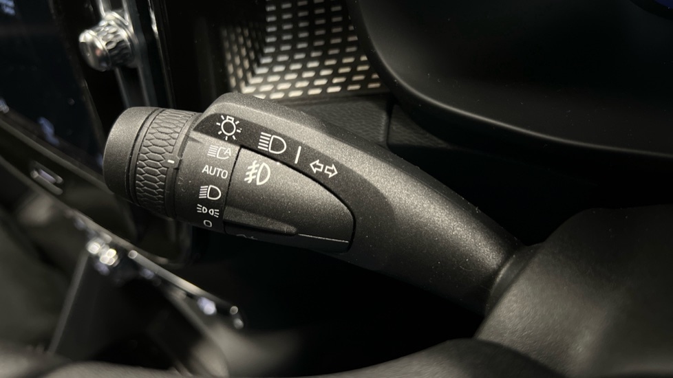 Used Volvo XC40 2020 for sale - 77261530: Photo 23