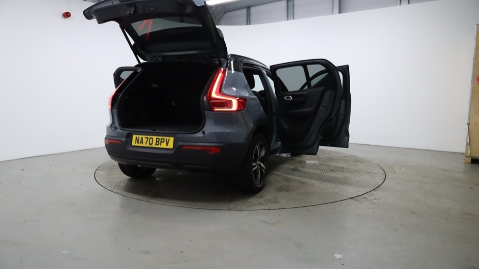 Used Volvo XC40 2020 for sale - 77261530: Photo 37