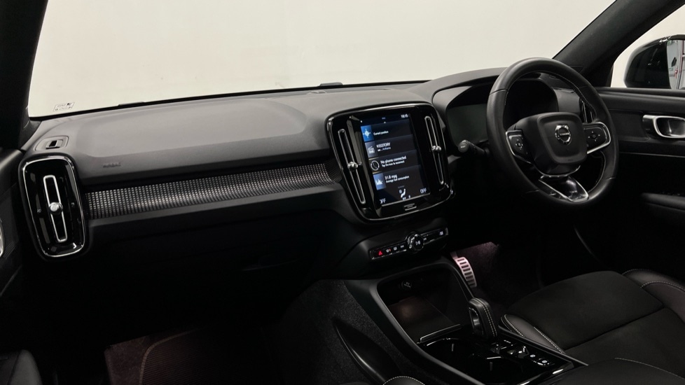 Used Volvo XC40 2020 for sale - 77261530: Photo 4