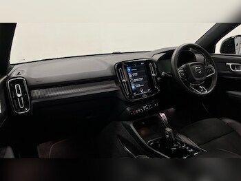 Used Volvo XC40 2020 for sale - 77261530: Photo