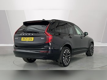 Used Volvo XC90 2025 for sale - 77934402: Photo