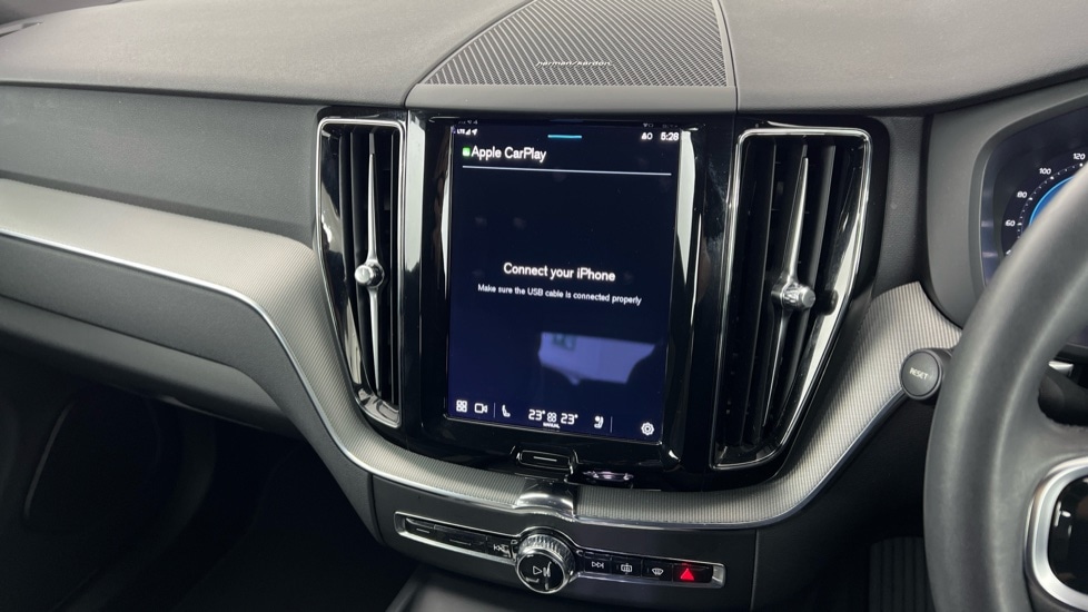 Used Volvo XC60 2023 for sale - 78172544: Photo 43