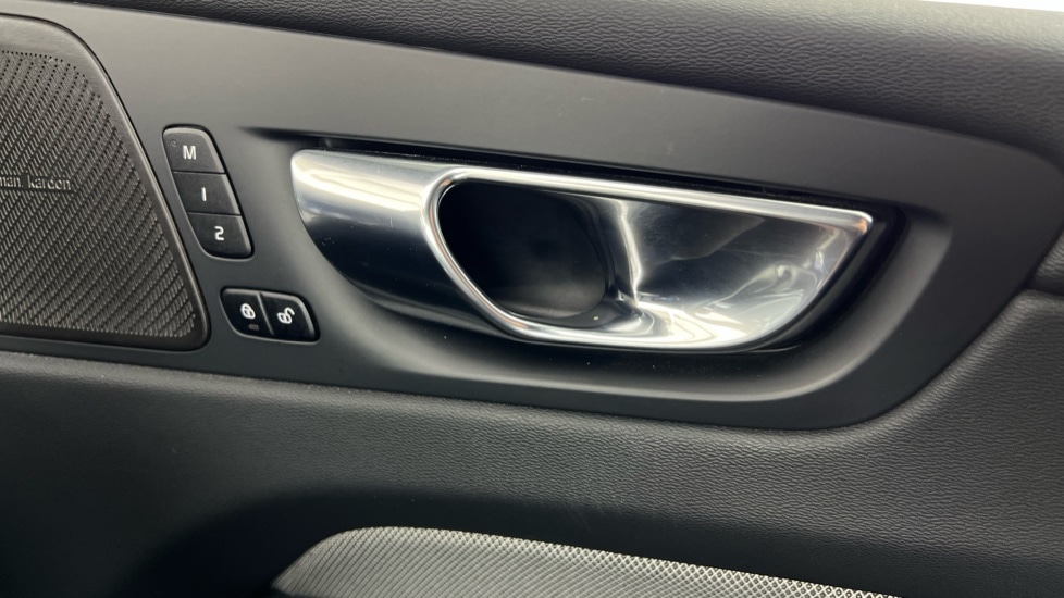 Used Volvo XC60 2023 for sale - 78172544: Photo 49